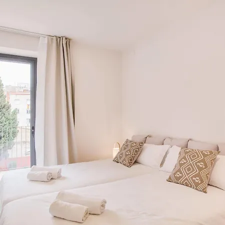 Flateli - Plaça Catalunya 22 Appartement *